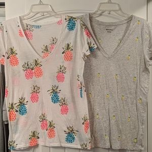 Merona V-neck pineapples and lemon shirts size L
